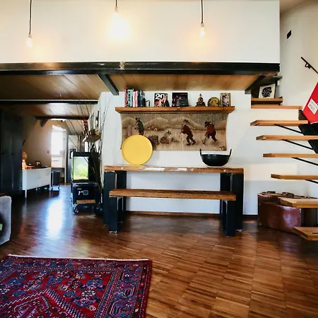 G.a.p. Aquarium Pentahouse Apartment